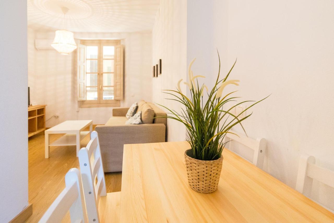 Acogedor Apartamento En El Centro Historico De Malaga - Mitjana Apartment Bagian luar foto